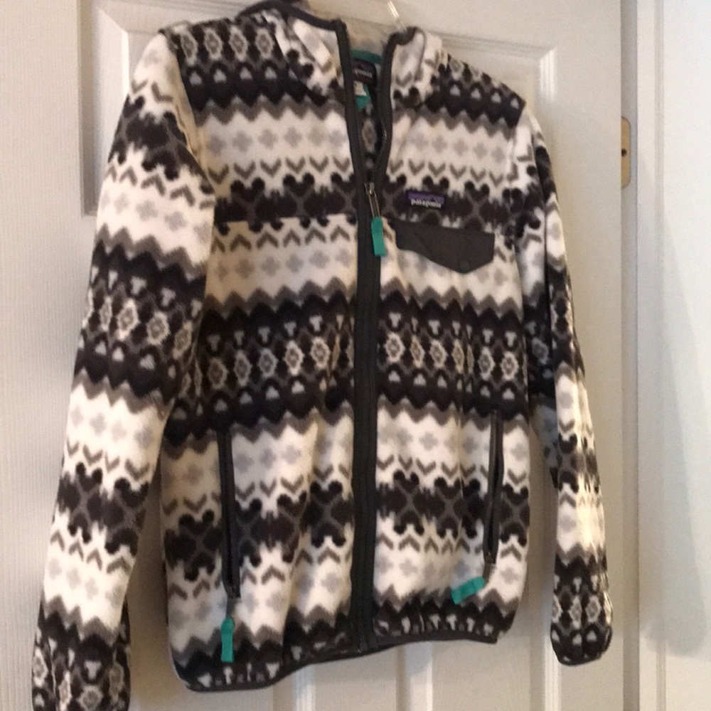 Patagonia fleece zip up jacket